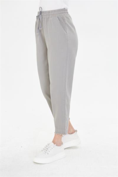 Paçası Püsküllü Pantolon 