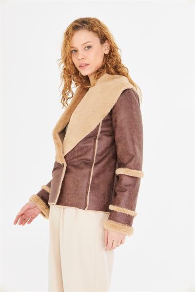 Pis Dikişli Peluşlu Kısa Deri Kaban 