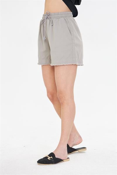Püsküllü Gabardin Şort 