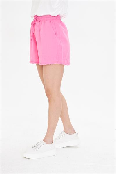 Püsküllü Gabardin Şort 