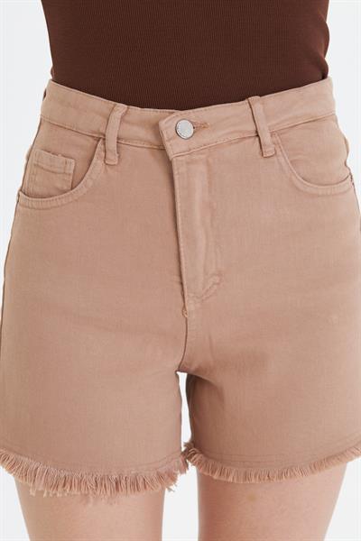 Püsküllü Gabardin Şort 