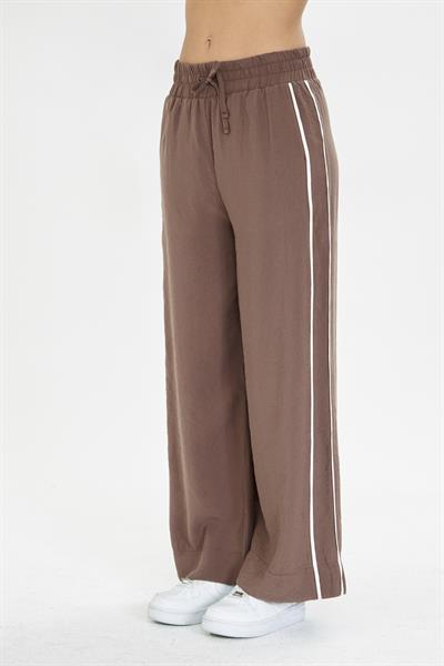 Şerit Detaylı Modal Pantolon