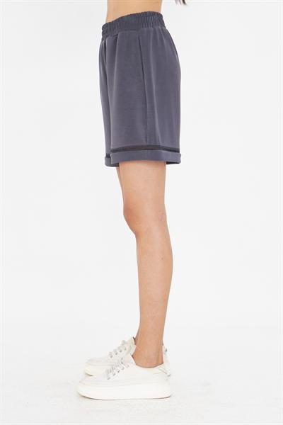 Şerit Detaylı Modal Şort