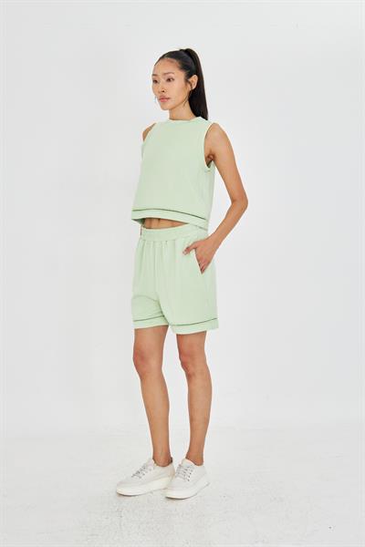 Şerit Detaylı Modal Şort