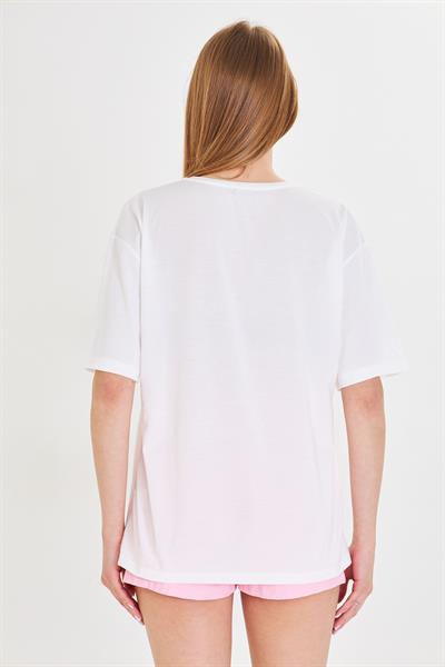 V Yaka Çoklu Kalp Baskılı T-Shirt