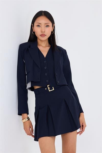 Yanları Şeritli Garnili Kısa Ceket 