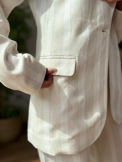 Geniş Çizgili Blazer 