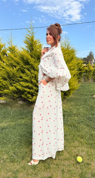 Puantiyeli Takım Beyaz