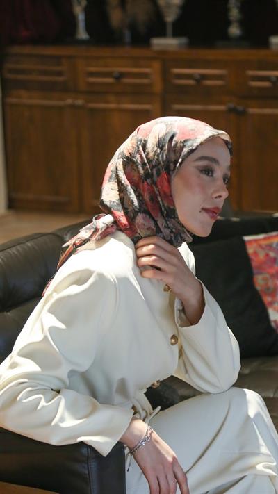 FLOWER DESEN EŞARP SİYAH-KIRMIZI