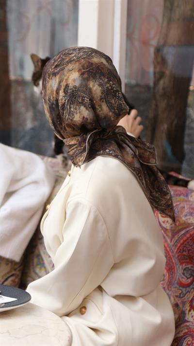 SAYE DESEN EŞARP SİYAH SARI
