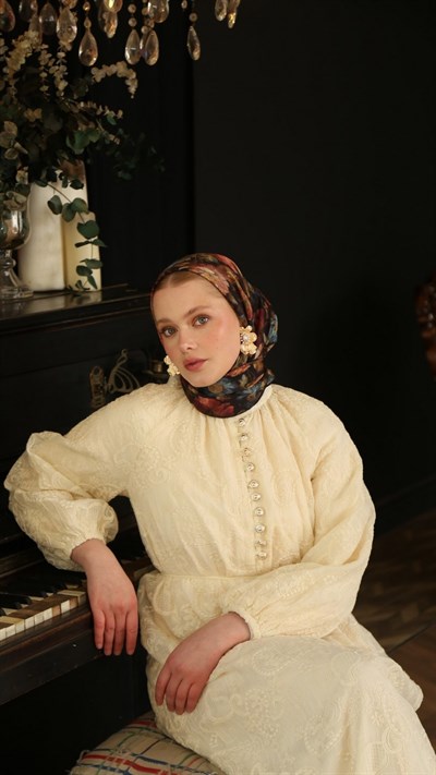 SECRET GARDEN DESEN EŞARP SİYAH