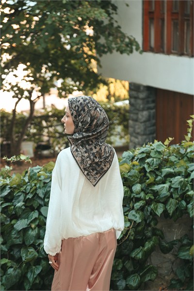 Verona Desen Eşarp Siyah