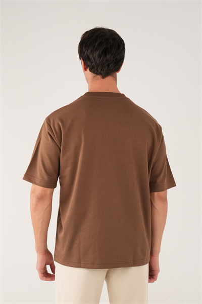 Bisiklet Yaka Kahverengi T-Shirt