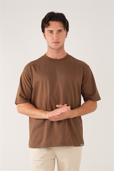 Bisiklet Yaka Kahverengi T-Shirt