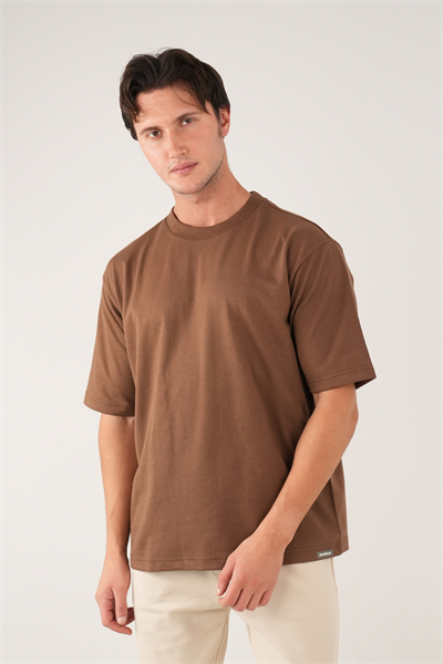 Bisiklet Yaka Kahverengi T-Shirt