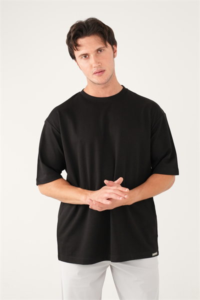 Bisiklet Yaka Siyah T-Shirt