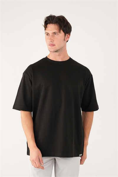 Bisiklet Yaka Siyah T-Shirt