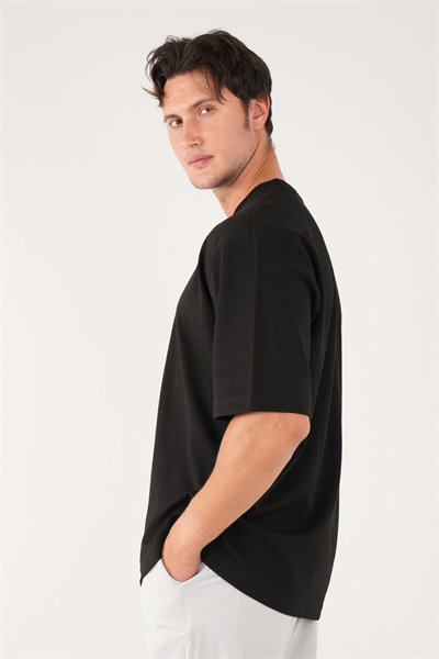 Bisiklet Yaka Siyah T-Shirt