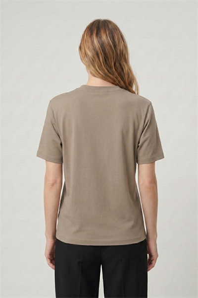 Kadın İnterlok Pamuklu Bisiklet Yaka Vizon T-shirt