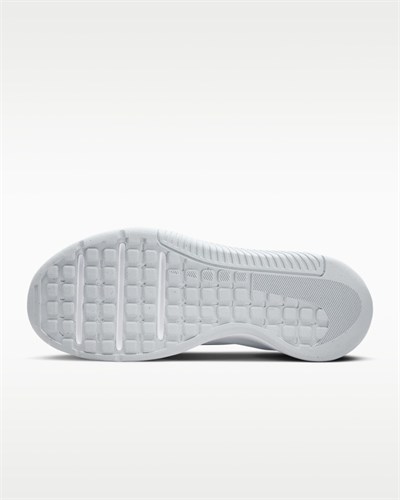 NIKE W MC TRAINER 3 Spor Ayakkabı Kadın