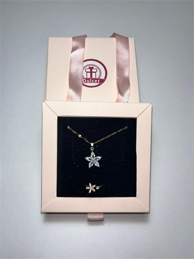 Beyaz Çiçek Gold Set