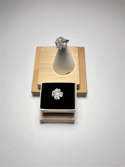 Dönebilen Yonca Yüzük
