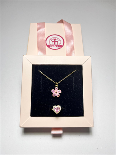 Pembe Papaya Gold Set