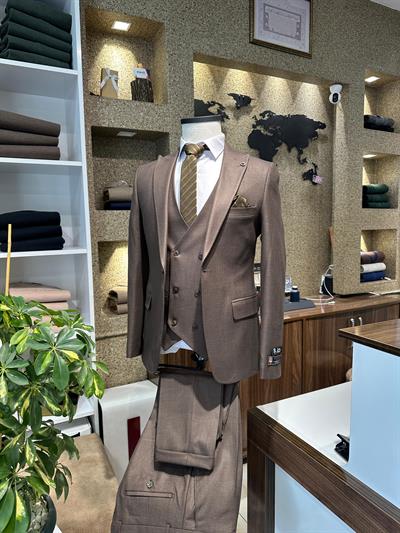 KAHVERENGİ TAKIM ELBİSE 6DRP
