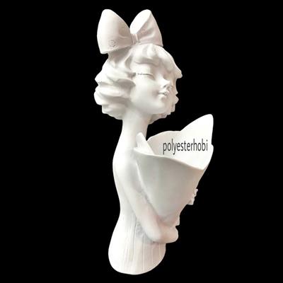 OB 1084 - Buketli Kız Ham Polyester Obje