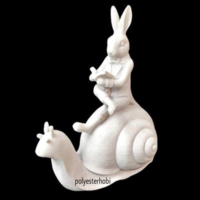 OB 1266 - Salyangoz Üzerinde Kitap Okuyan Tavşan Ham Polyester Obje