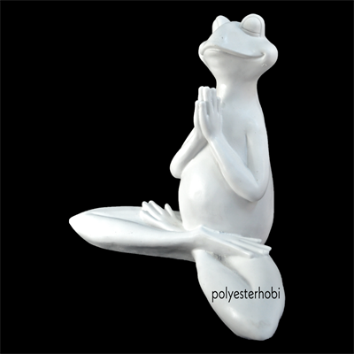 Ob 1344 - Kurbağa Yogacı Büyük Boy  Ham Polyester Obje
