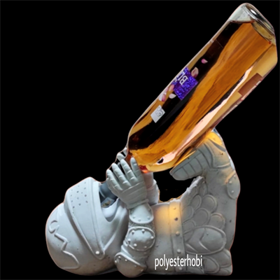 OB 1490 - Şövalye Şaraplık Ham Polyester Obje