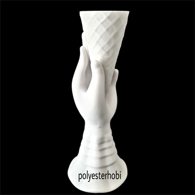 OB 1619 - Külah Tutan El Büyük Boy Ham Polyester Obje