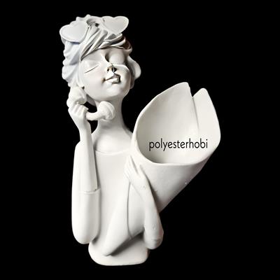 Ob 1843 - Telefonlu Buketli Kız Ham Polyester Obje