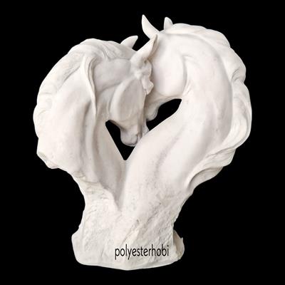 Ob 1860 - Aşık Atlar Ham Polyester Obje
