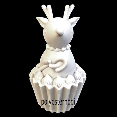 OB 1959 - Cupcake Geyik Ham Polyester Obje