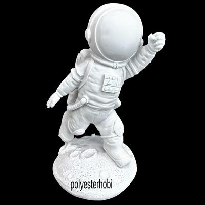 OB 2035 - Astronot Masaüstü Ham Polyester Obje 2