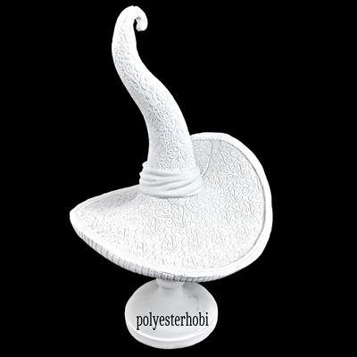OB 2092 - Cadı Şapkası Kaideli Heykel Ham Polyester Obje