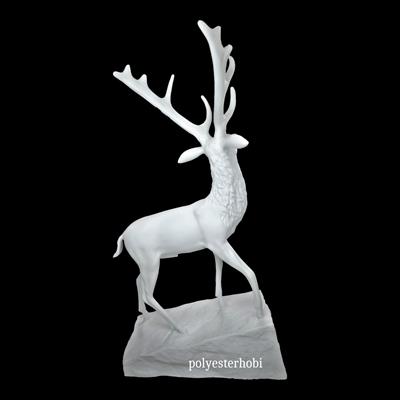 OB 2099 - Dev Geyik Heykel Fiber Bahçe Dekor