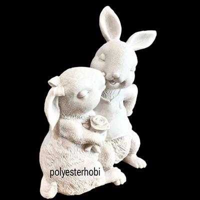 OB 2105 - Tavşan Gül Detaylı Çift Heykel Ham Polyester Obje