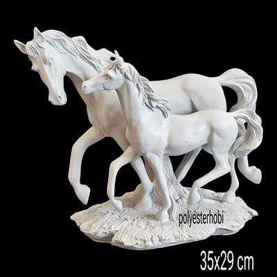 OB 2381 - Taylı At Ham Polyester Dekoratif Obje