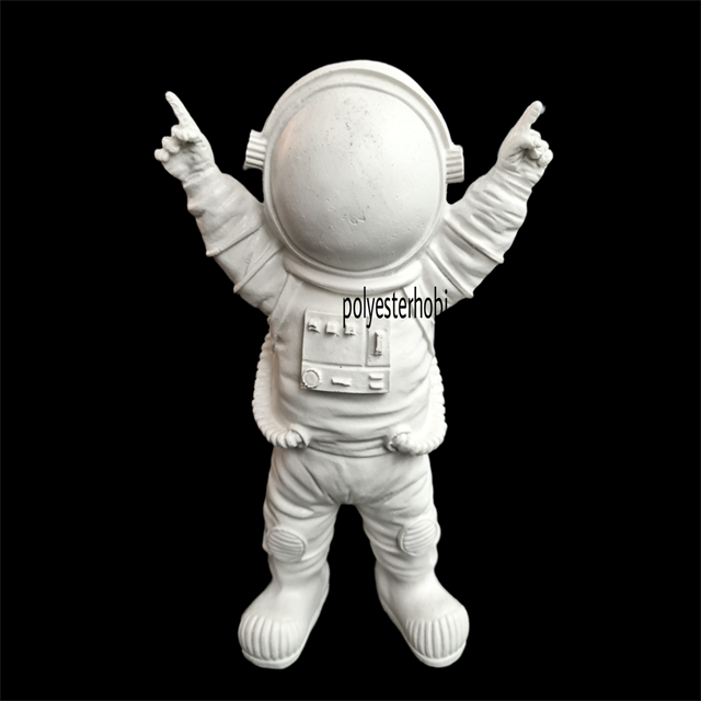 ob-1537-astronot-midi-masaustu-ham-pol--497a-.png