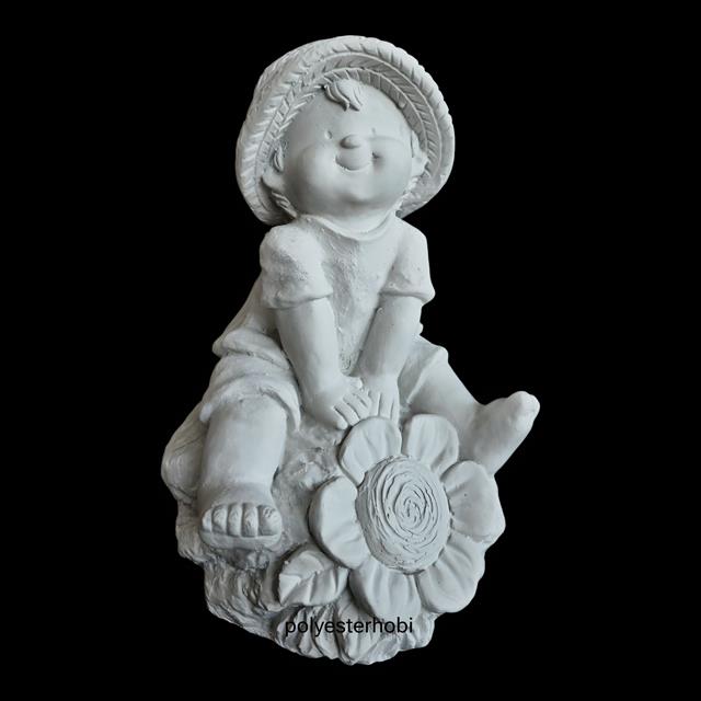 OB 2462 - Erkek Çocuk Bahçe Biblo , Ev Dekor, Obje Ham Polyester Heykel