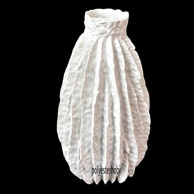 ob-1243-mercan-vazo-ham-polyester-obje-a-f278.jpg