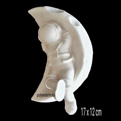 ob-2199-ay-yuzeyinde-astronot-ham-poly-4-2adf.jpg
