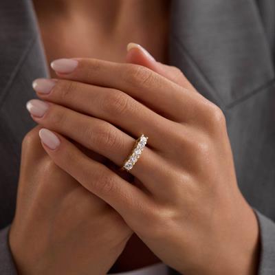 14 Ayar Altın Beştaş Yüzük