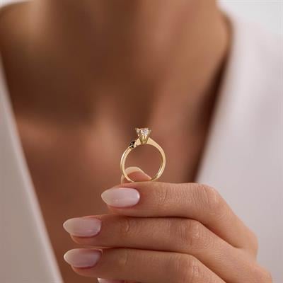 14 Ayar Altın Tektaş Yüzük