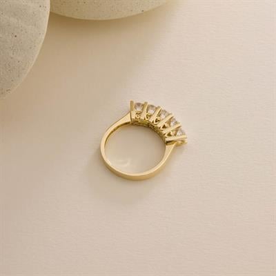 14 Ayar Altın Beştaş Yüzük