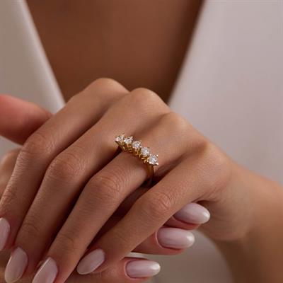 14 Ayar Altın Beştaş Yüzük