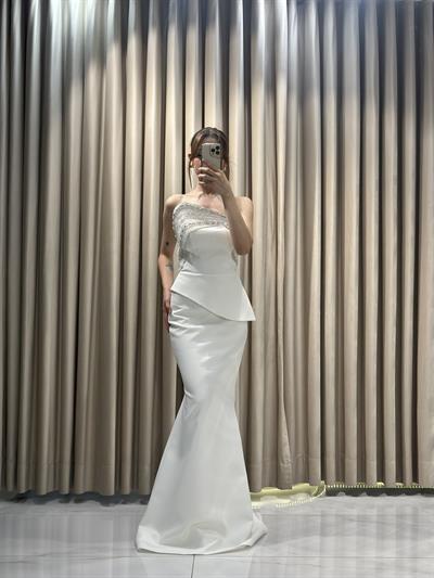 Beyaz Staplez Balık Model Taş Yaka Abiye Elbise | Kaleiçi Yıldızlar